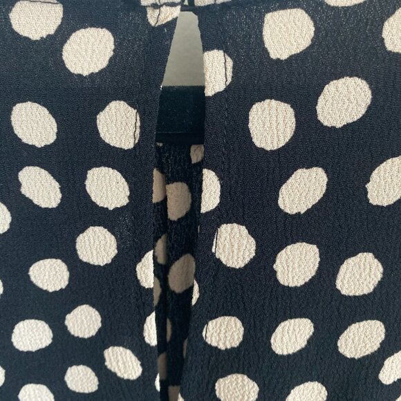 Zara Women’s Top Black Beige Polka Dot Peplum Hem Blouse Size XL - Picture 7 of 8